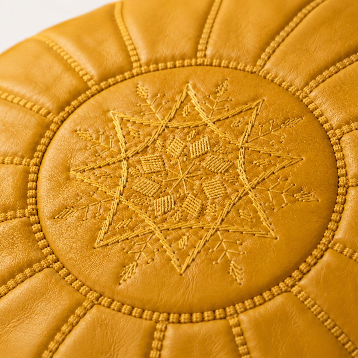 Pouf Marocchino in Pelle Artigianale – Cognac