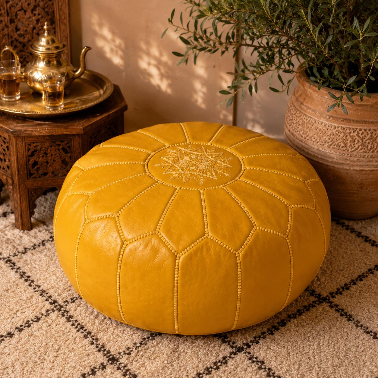 Pouf Marocchino in Pelle Artigianale – Cognac
